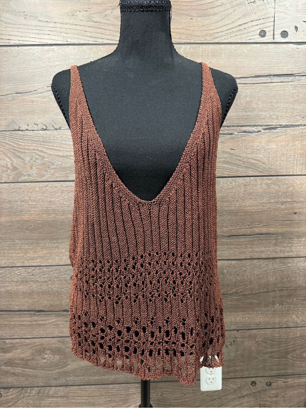 H&H deep v-neck tank top/ coverup